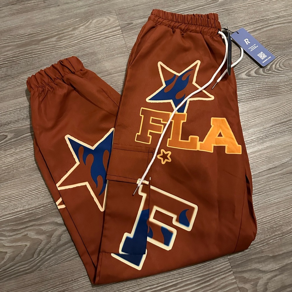 NWT Romwe guys pants sz small